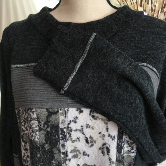 Gray Patchwork Floral Sweater Dress - Picture 2 of 7